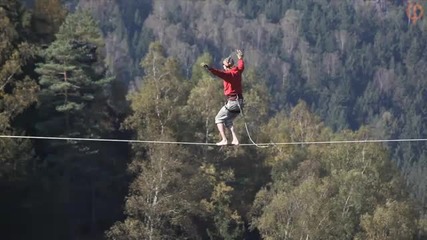 Германия, Височина 103 метра, Левитациия и баланс от смели хора 
