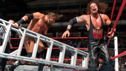 Triple H vs. Kevin Nash – Sledgehammer Ladder Match: WWE TLC 2011 (Full Match)
