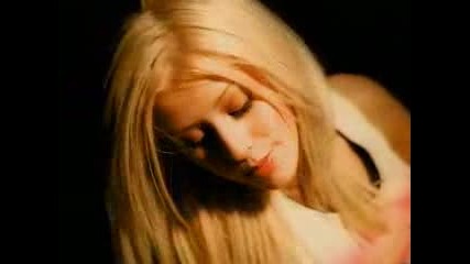 Christina Aguilera - Genio Atrapado (Spanish Genie In A Bottle)
