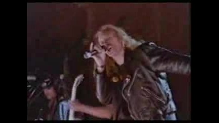 Sleeze Beez - Stranger Than Paradise
