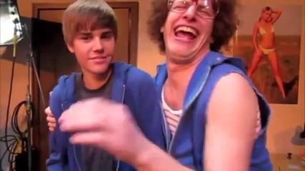 Justin Bieber a message from my roommate - Never Say Never 3d 