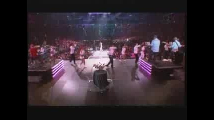 Wisin Y Yandel - Por Que Me Tratas Asi(LIVE)2008