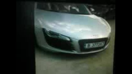 Audi R8 v zlatni piasaci