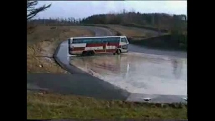 Автобуси - Парзаляне