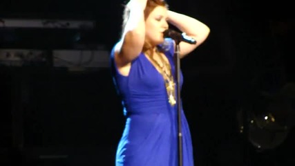 Kelly Clarkson - That I Would Be Good Use Somebody