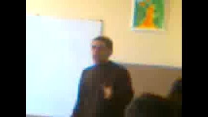 Жеката-най-якия учител в град Раднево2