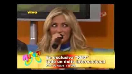 dulce y anahi cantan acapella estar bien