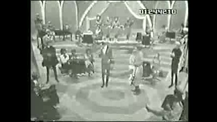 The Shangri - Las with Dobie Gray - Twist & Shout