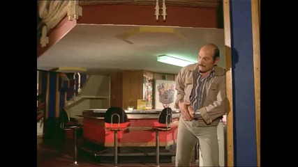 I due superpiedi quiasi piatti (1977) Яка Сцена на Български 