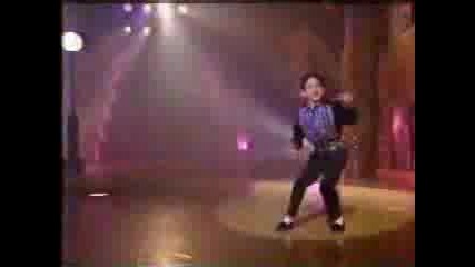 Wade Robson On Star Search 1990