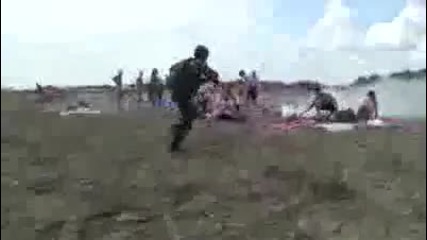 Remi Gaillard - На война * Смях * 