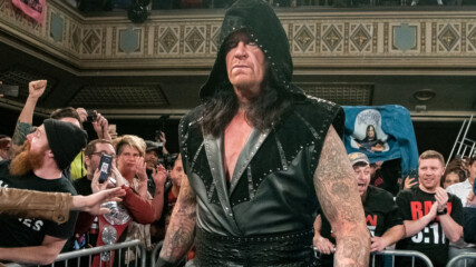 Undertaker celebrates Raw’s 25th Anniversary: Undertaker: The Last Ride extra