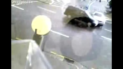 Много Катастрофи На Едно Кръстовище