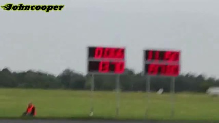 Dodge Challenger vs Opel Corsa Turbo