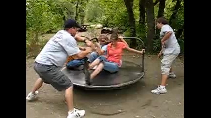 Тая си разби главата !!!