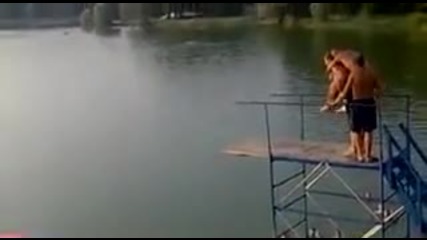 Луди руснаци правят ненормален скок
