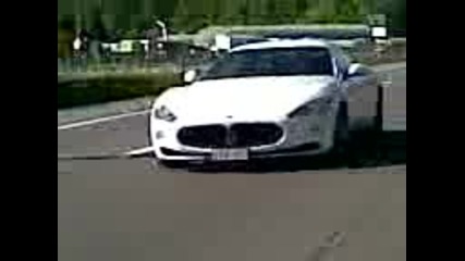 Maserati Granturismo В Движение 