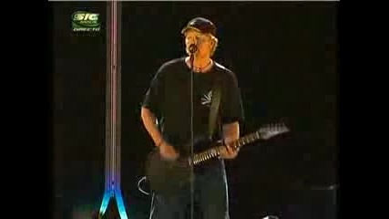 The Offspring - Pretty Fly (live Rir)