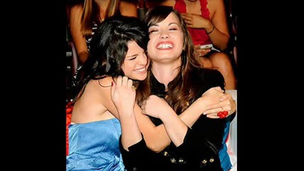 selena gomez or demi lovato Vbox7