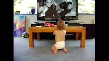 Baby Dancing to Beyonce 