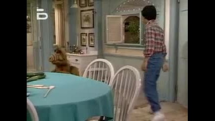 Alf S01e18 - Border Song