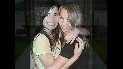 demi i miley-varnise