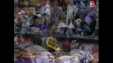 Lebron James With the One - Handed Power
