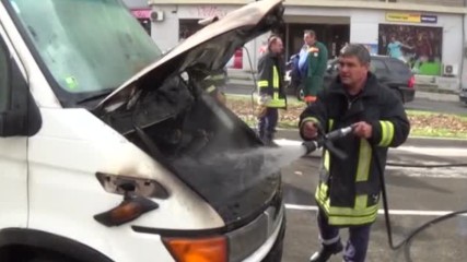 Камион пламна в движение в Благоевград