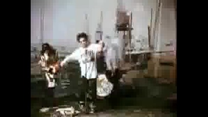 The Cure - Friday Im In Love - 1992