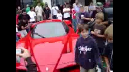 Ferrari Enzo - Parking + Engine Sound