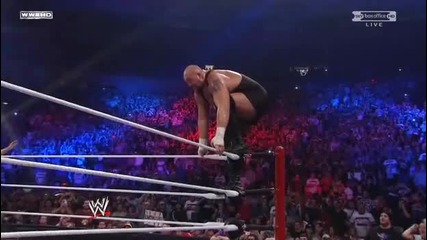 Big Show - Diving Elbow Drop