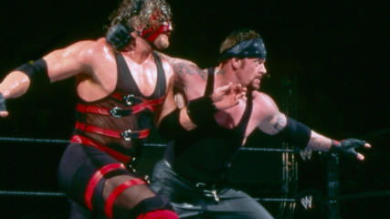 Unexpected Royal Rumble eliminations by friendly Superstars: WWE Top 10, Jan. 26, 2019
