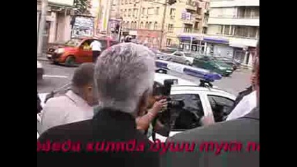 Волен Сидеров се кара с полицаи