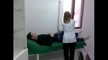 Момче Изгубва Разсъдък На Преглед