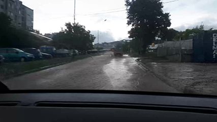 Това е Варна по време на дъжд !