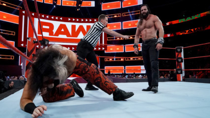 "Woken" Matt Hardy vs. Elias - Elimination Chamber Qualifying Match: Raw, Jan. 29, 2018