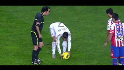 Cristiano Ronaldo vs Sporting Gijon (a) 11-12