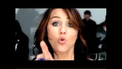 Miley Cyrus - 7 Things