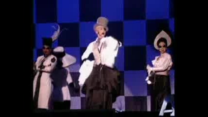 Madonna Justify my love Girlie show 12