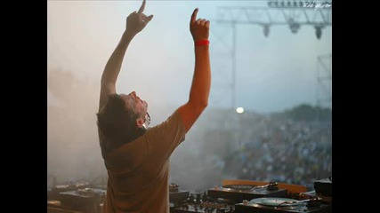 franks o moiraghi ft. amnesia - feel my body (nari & milani remix)