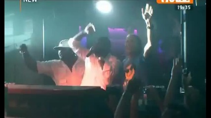 David Guetta Ft Akon Sexy Bitch Hd 2012 Super Kalite