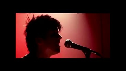 Green Day - Wake Me Up When September Ends [official Music Video]