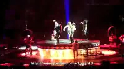 Britney Spears - Circus - Live in Moscow Russia 21.7.2009 Hd 