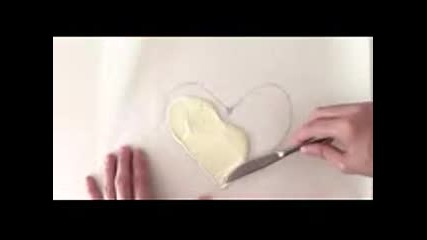 How To Make Heart Cake in Blank Space