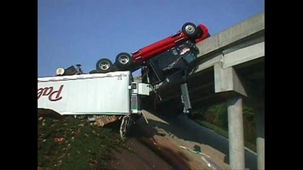 Crazy Weird Vehicle Accidents and Crashes 
