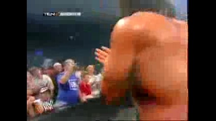 The Great Khali Vs Poor Rey Mysterio (finlay and Batista Interrupt) 
