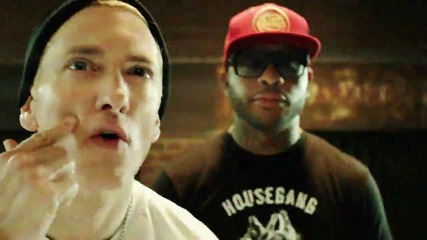Жестока Премиера 2013 •» Eminem - Berzerk ( Официално Видео )