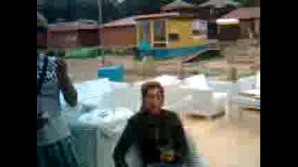Video015.3gp