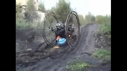 Смешният мотор, и лудият човек (смях)