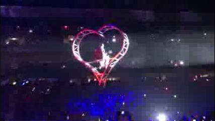 Прекрасен! Justin Bieber - Never let you go ( Berlin Live )